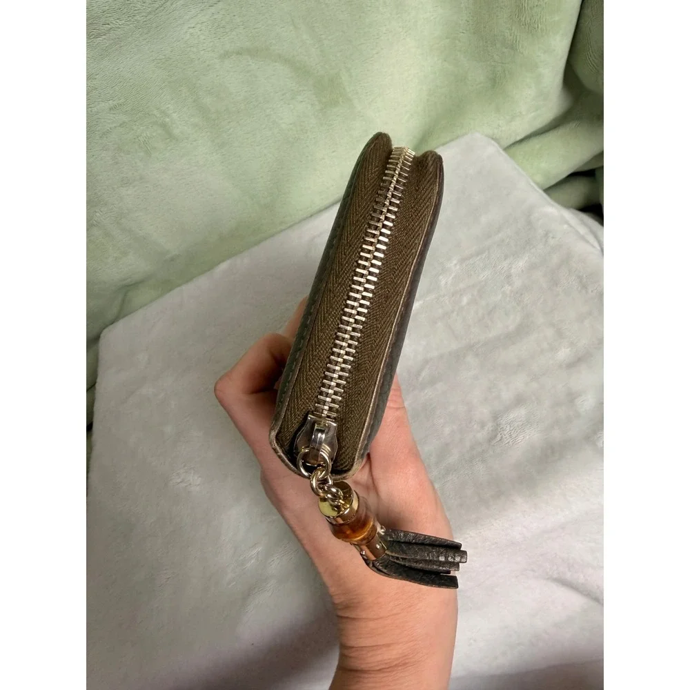 Gucci Bamboo Tassel Zip Around Wallet Bronze Metallic Pebbled Leather 307984 - Picture 6 of 10
